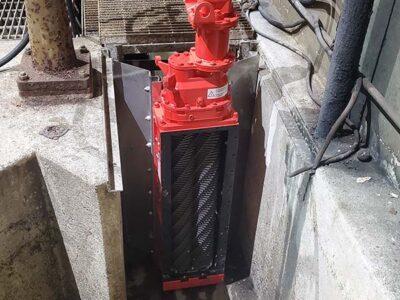 Vogelsang XRipper XRC Grinder Installed in Open Channel at Sewage Pump Station